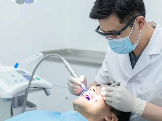 Bělení zubů u zubaře: Co musíte vědět před procedurou