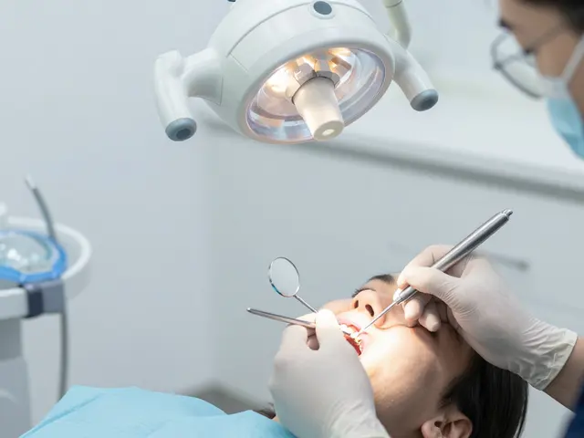 Co je rekonstrukce zubů a kdy ji potřebujete?